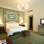 Hotel Four Seasons 5*