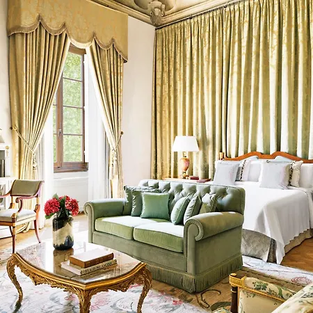 Four Seasons 5* Florence