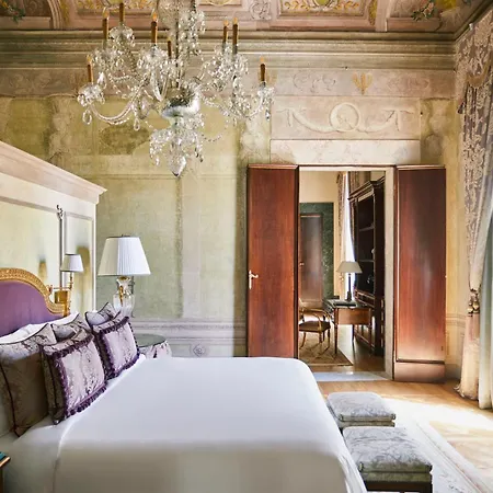 Four Seasons 5* Florence