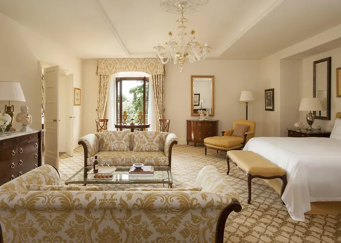 Hotel Four Seasons 5*