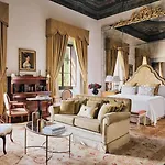 Otel Four Seasons