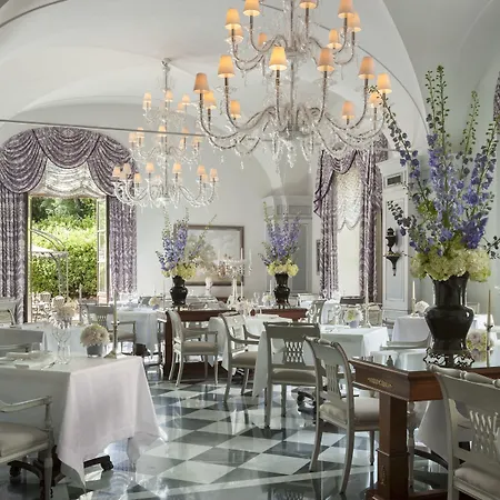 Four Seasons 5*
